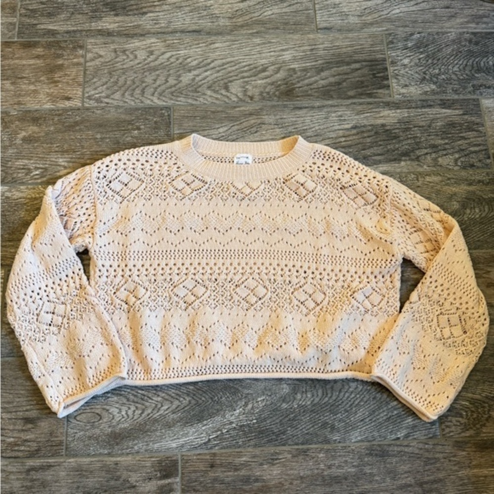Hippie Rose peach Textured cropped Sweater
